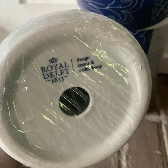 NEW Royal Delft Proud Mary 09 Blue & White Collectible - Astonia - Picture 7 of 9